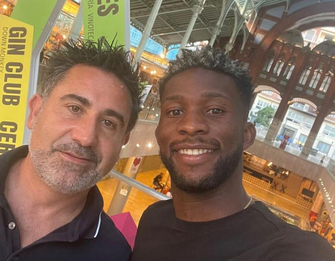 Jefferson Lerma con su agente Javi Piquer en València