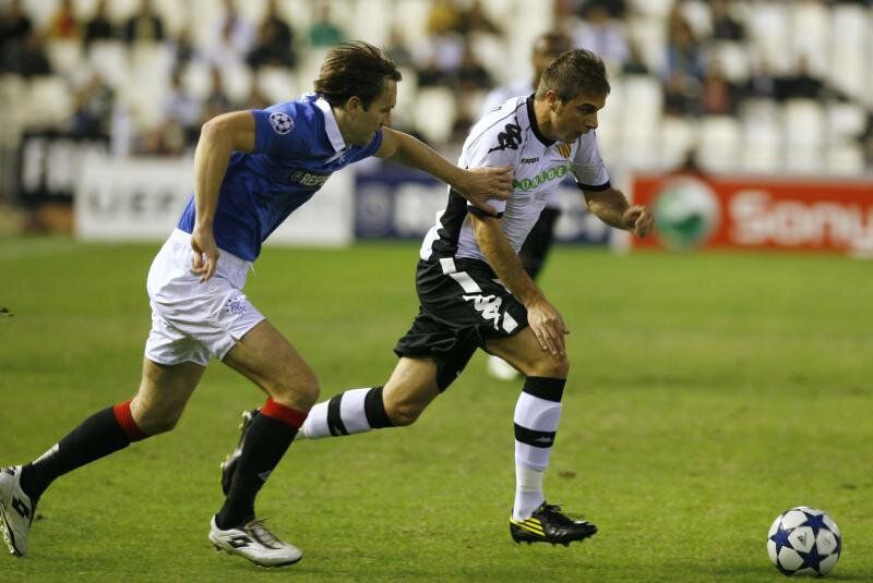  Joaquín ante los Rangers en el año 2010.