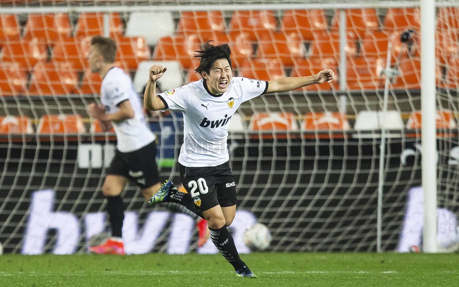  Kang In Lee en el Valencia-Celta