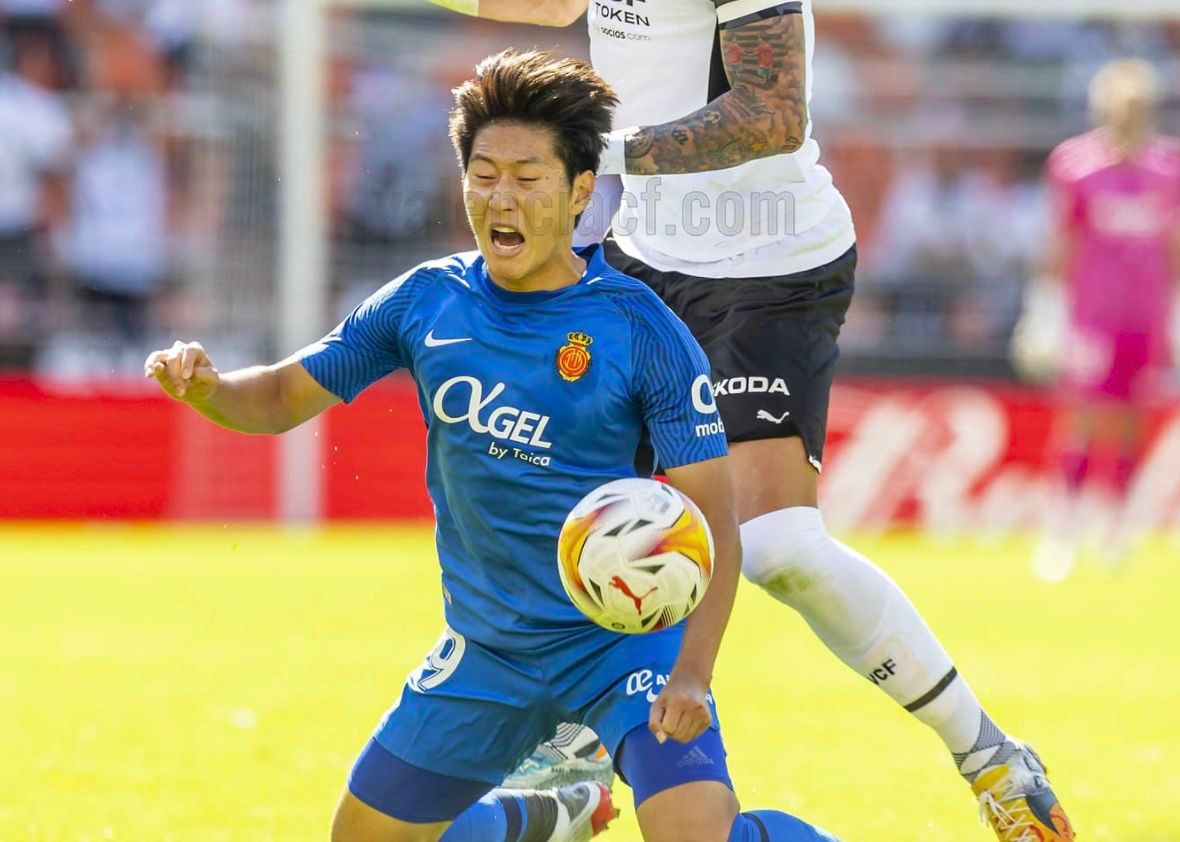  Kang In Lee en Mestalla