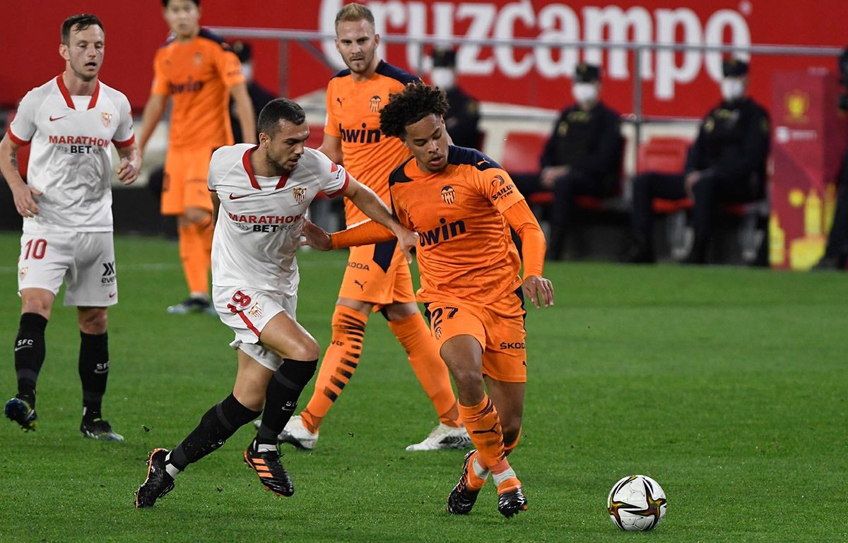  Koba Lein, durante el Sevilla-Valencia de Copa.