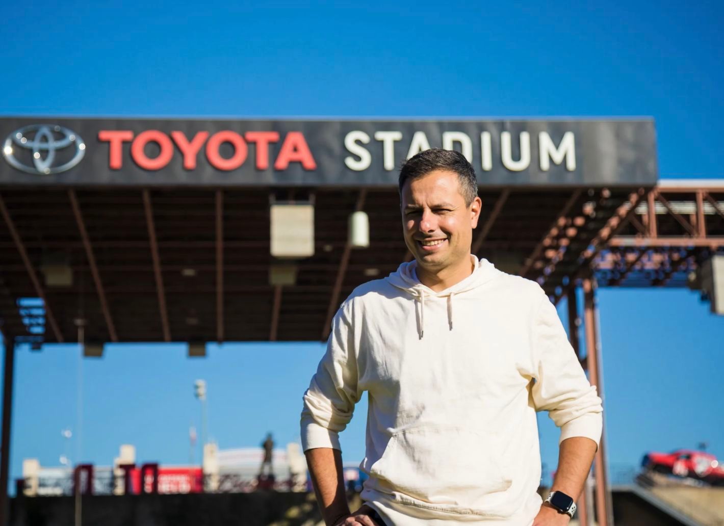  Nico Estévez se sube a lomos del FC Dallas
