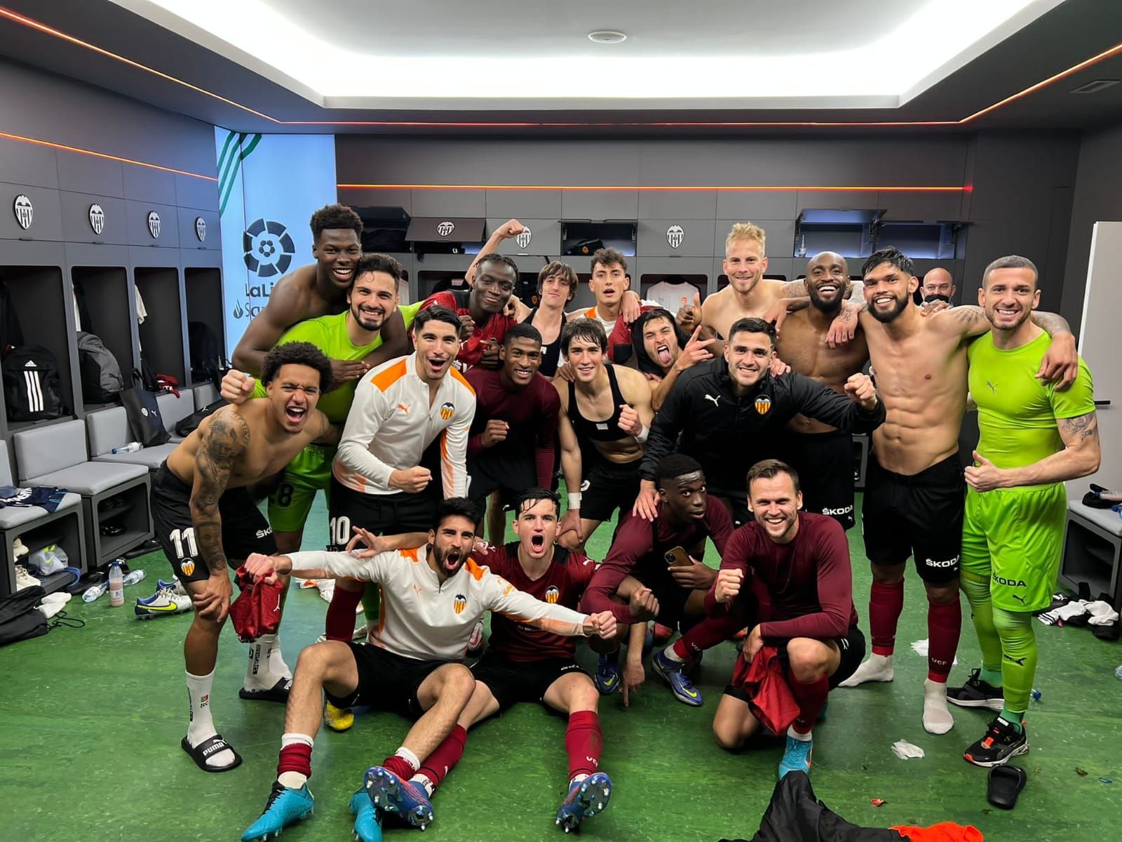  Once titular Elche-Valencia CF