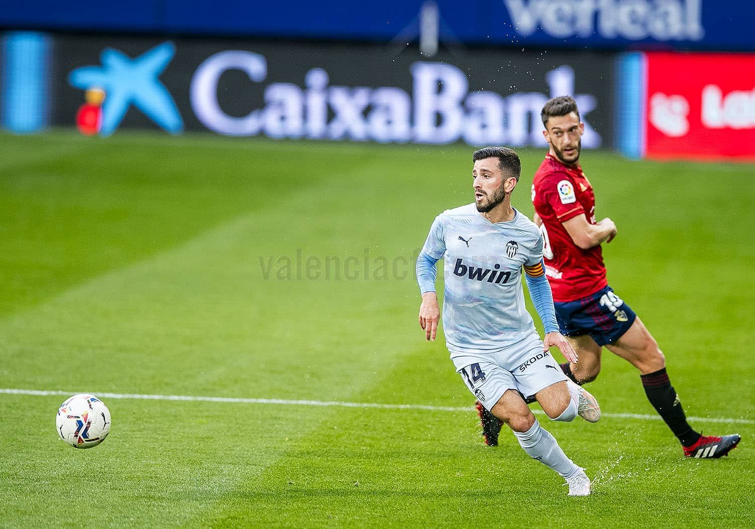 Gayà en el Osasuna-Valencia