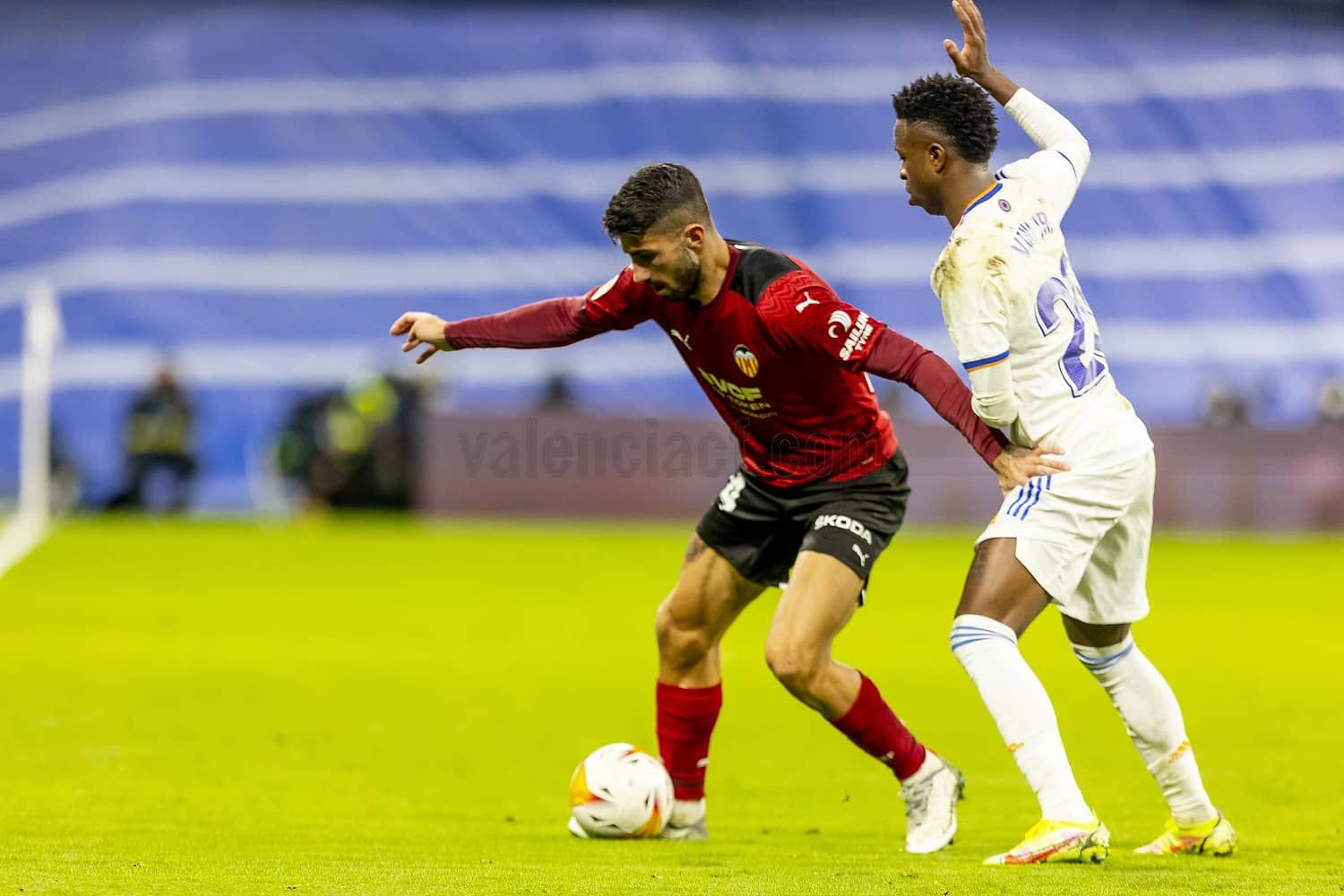 Piccini ante el Madrid