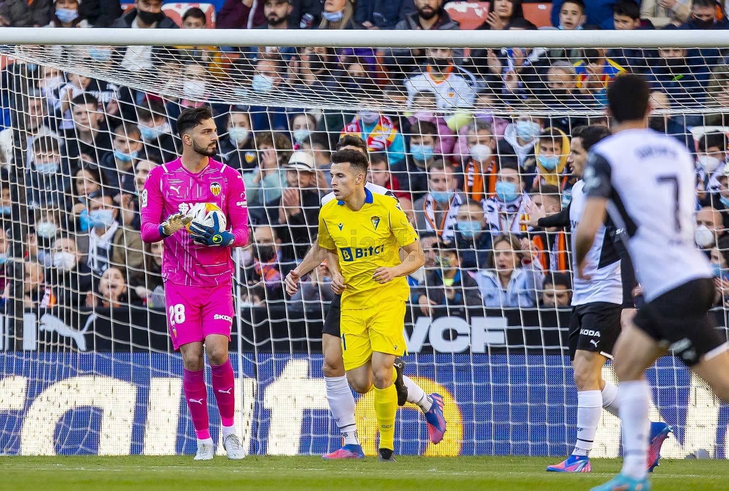  Mamardashvili durante el Valencia-Cádiz