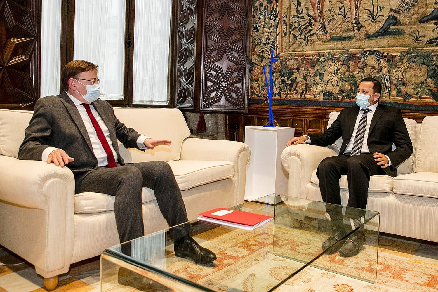  Reunión Ximo Puig, Anil Murthy y Joey Lim