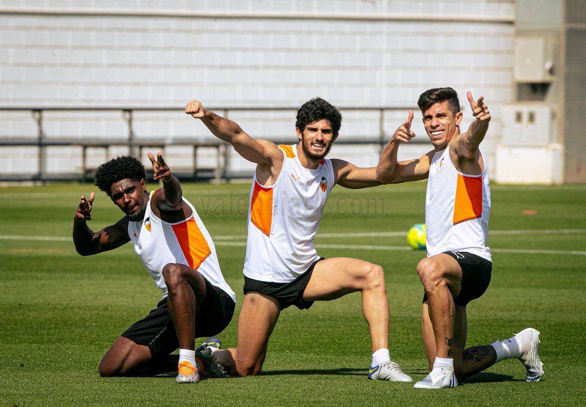  Thierry, Guedes y Gabriel