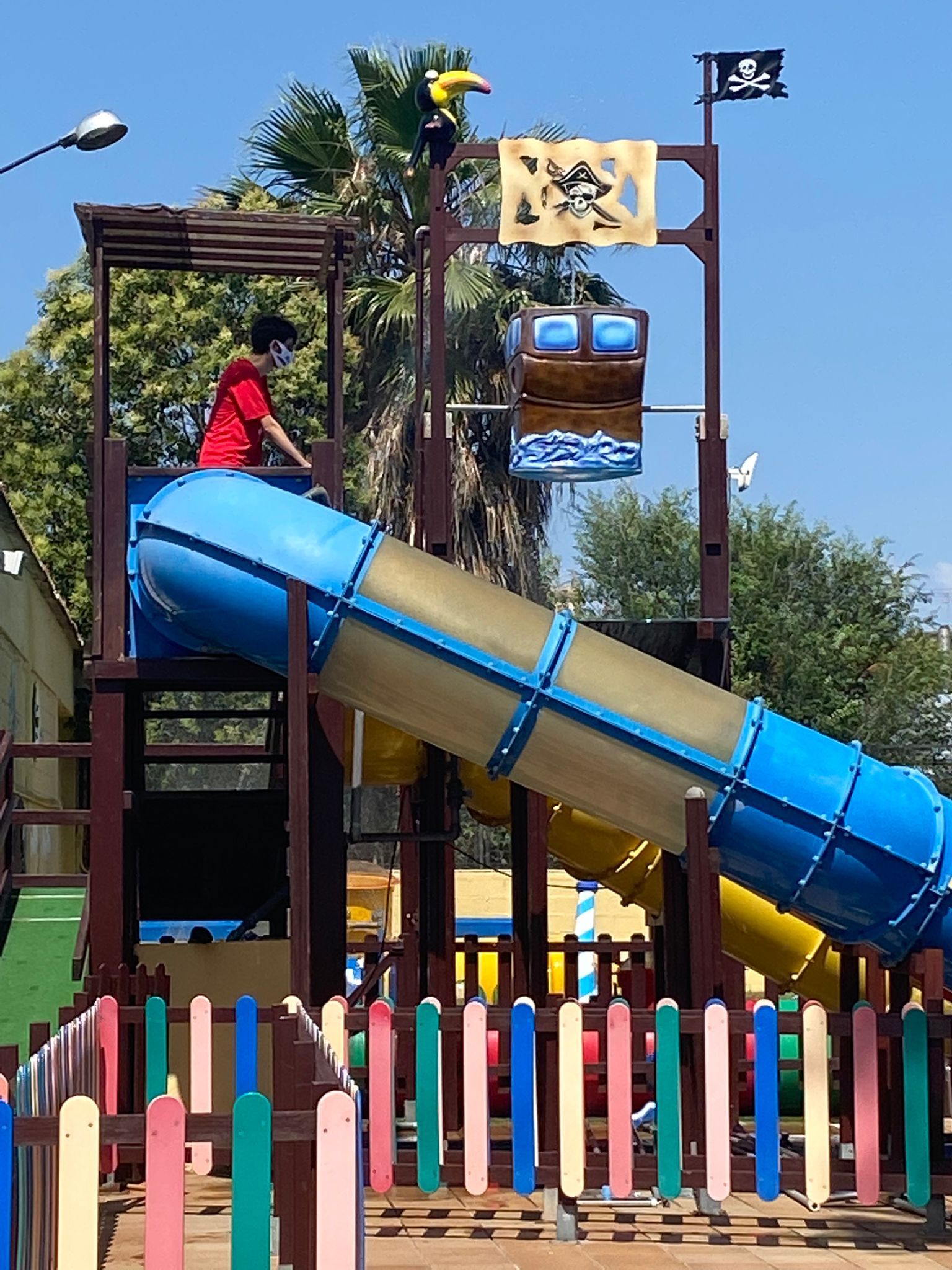  Valencia abre las piscinas municipales