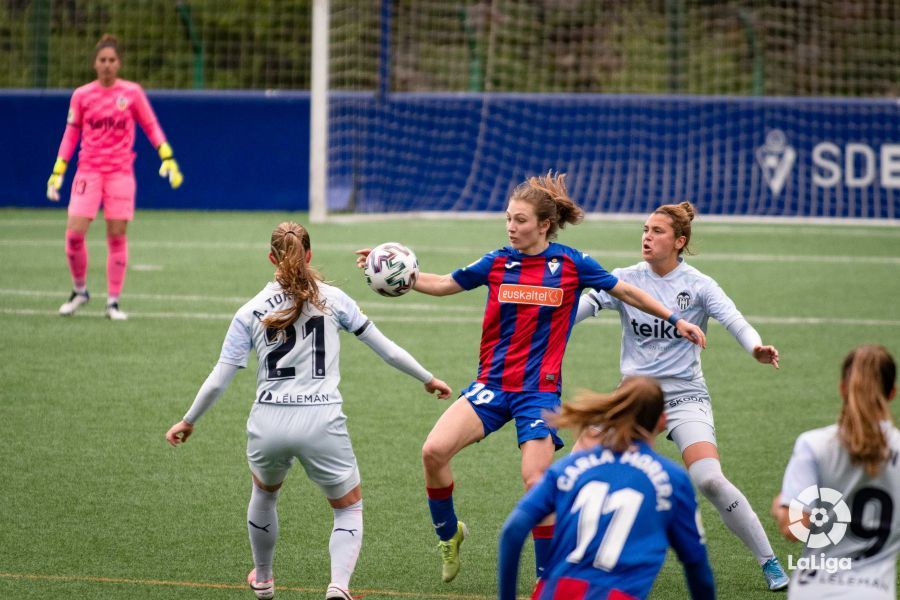 Valiosa victoria del Valencia Femenino en casa del Eibar (0-1)