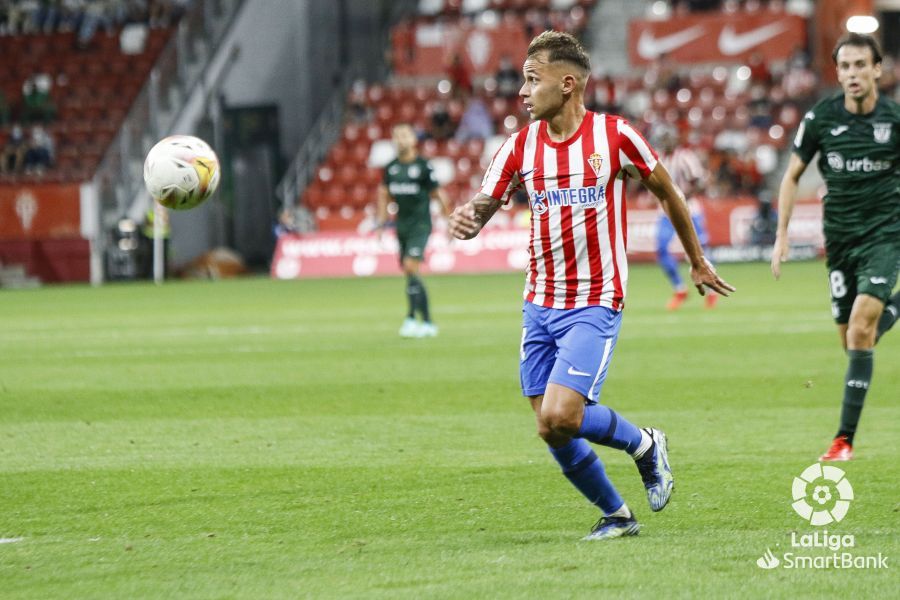  Villalba, durante el Sporting-Leganés.