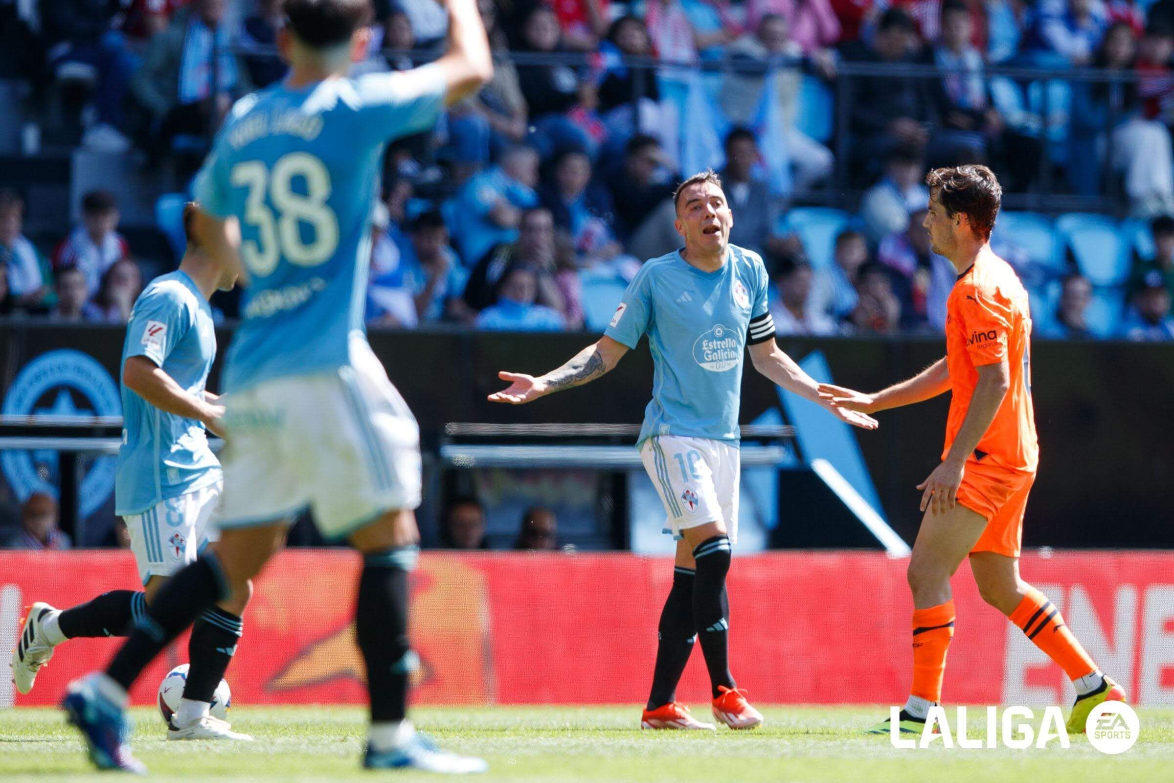  Iago Aspas protesta en el Celta - Valencia.