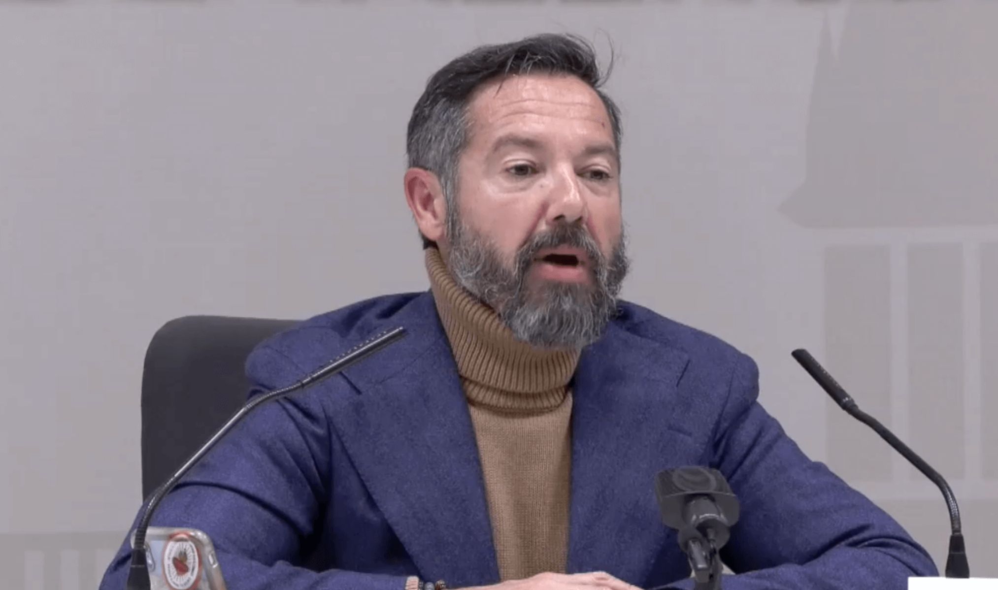  Badenas en rueda de prensa