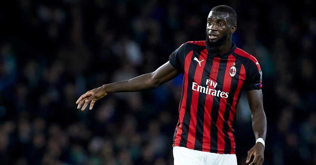  Tiémoué Bakayoko, durante un partido con el Milan.