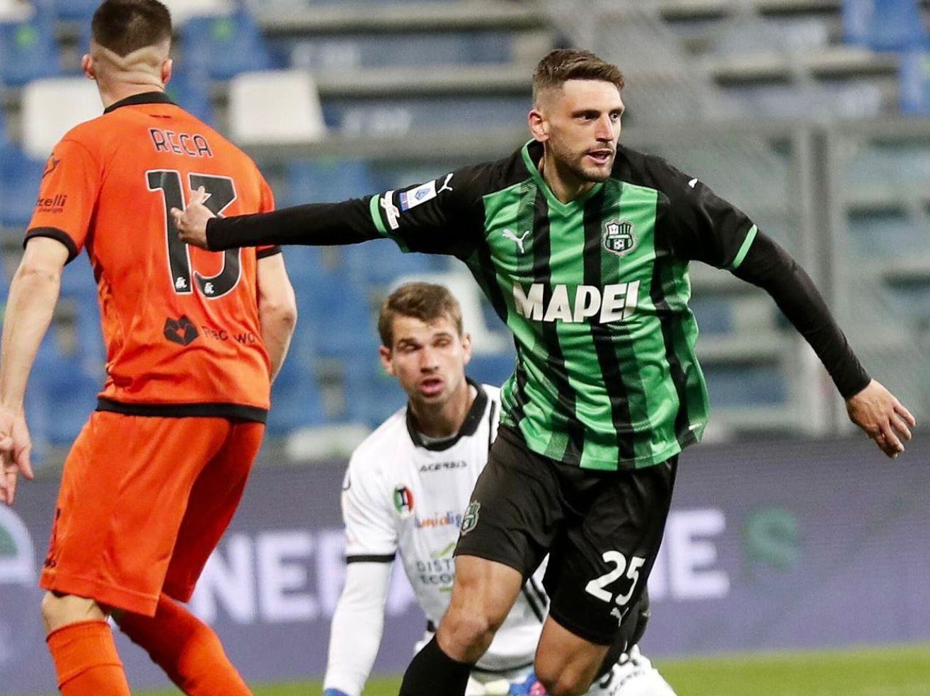  Berardi, el extremo derecho que se cuela en la agenda de la Roma por Guedes