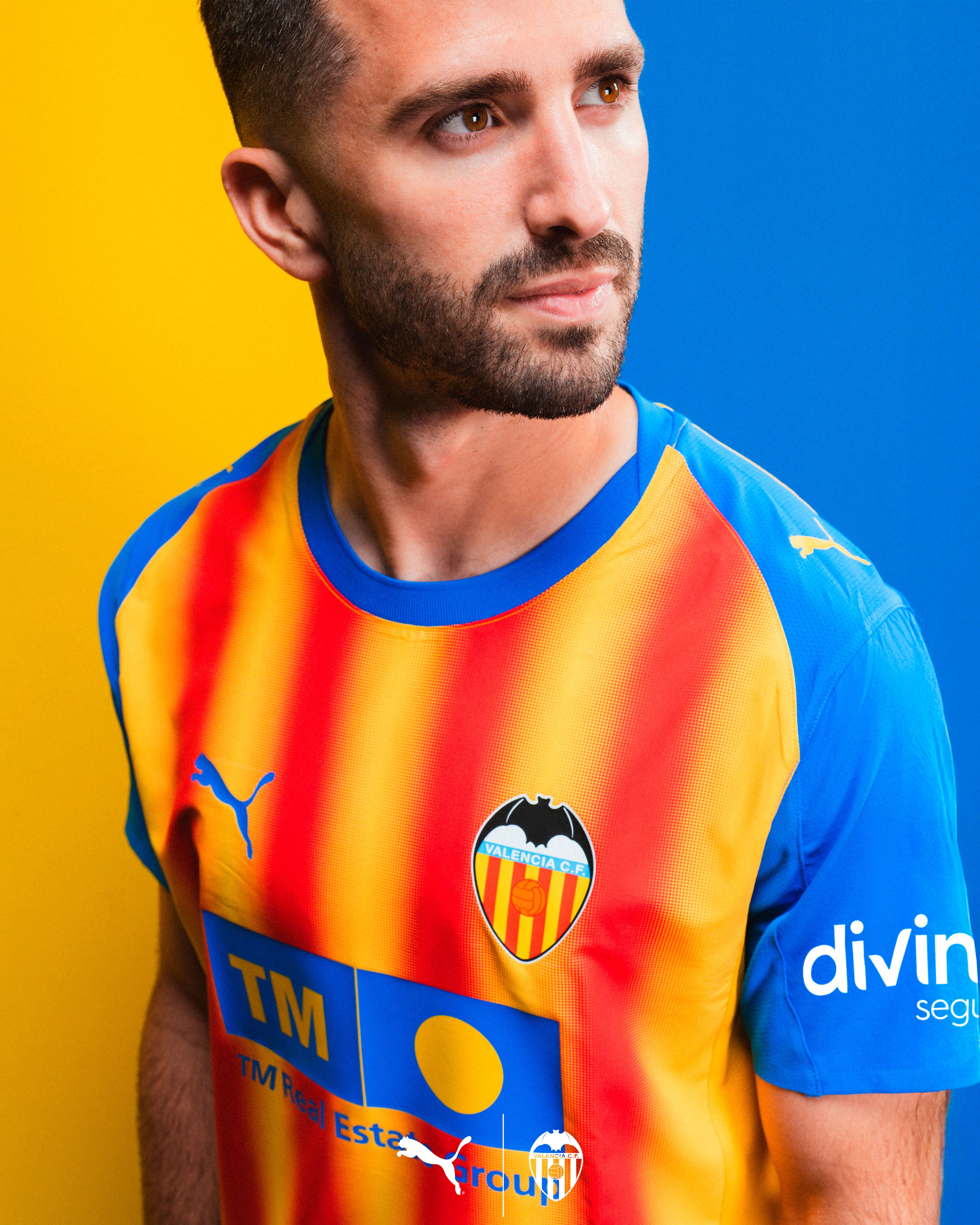 Camiseta Senyera Valencia CF 2025-2026