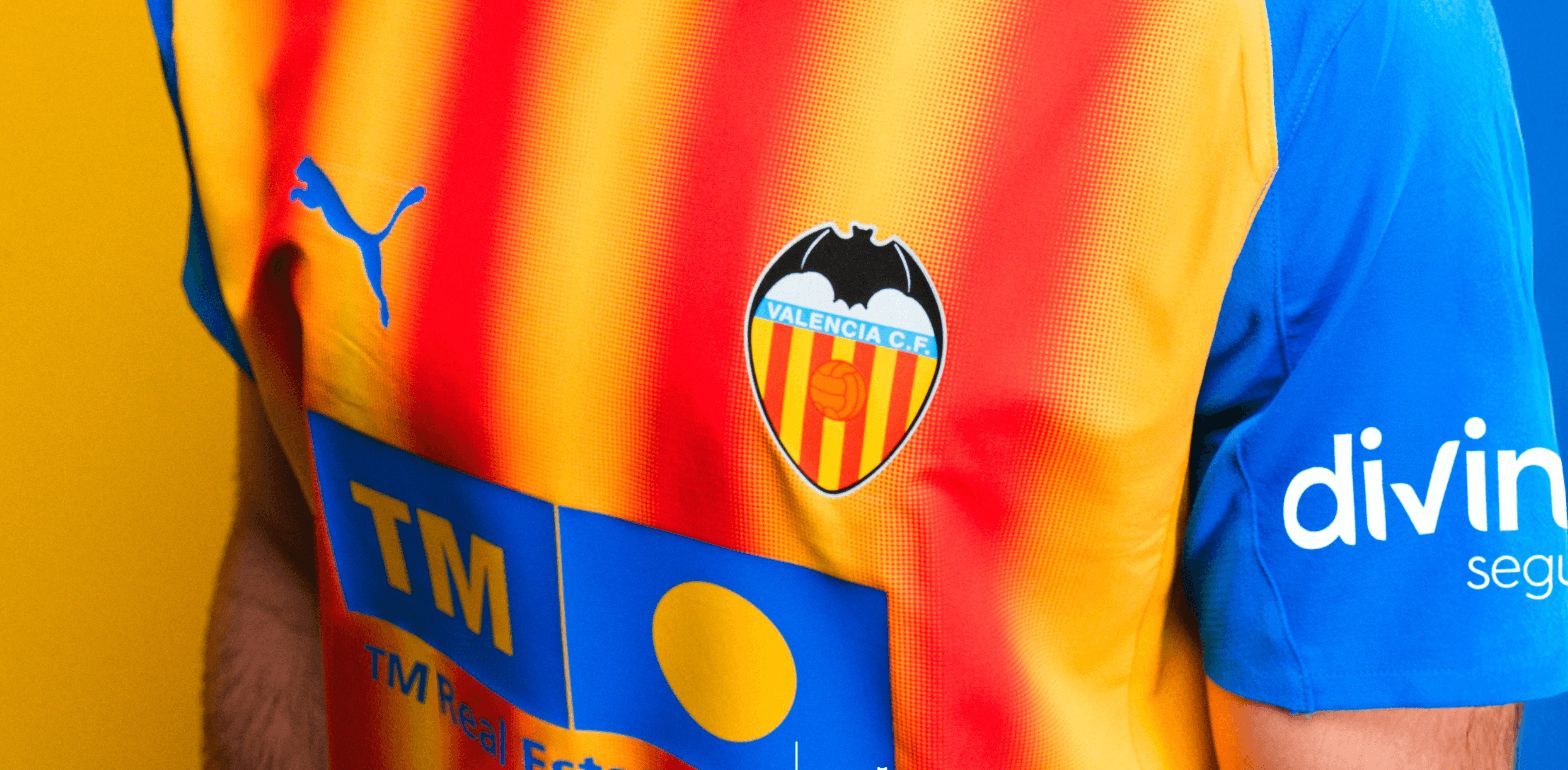 Camiseta Senyera Valencia CF 2025-2026