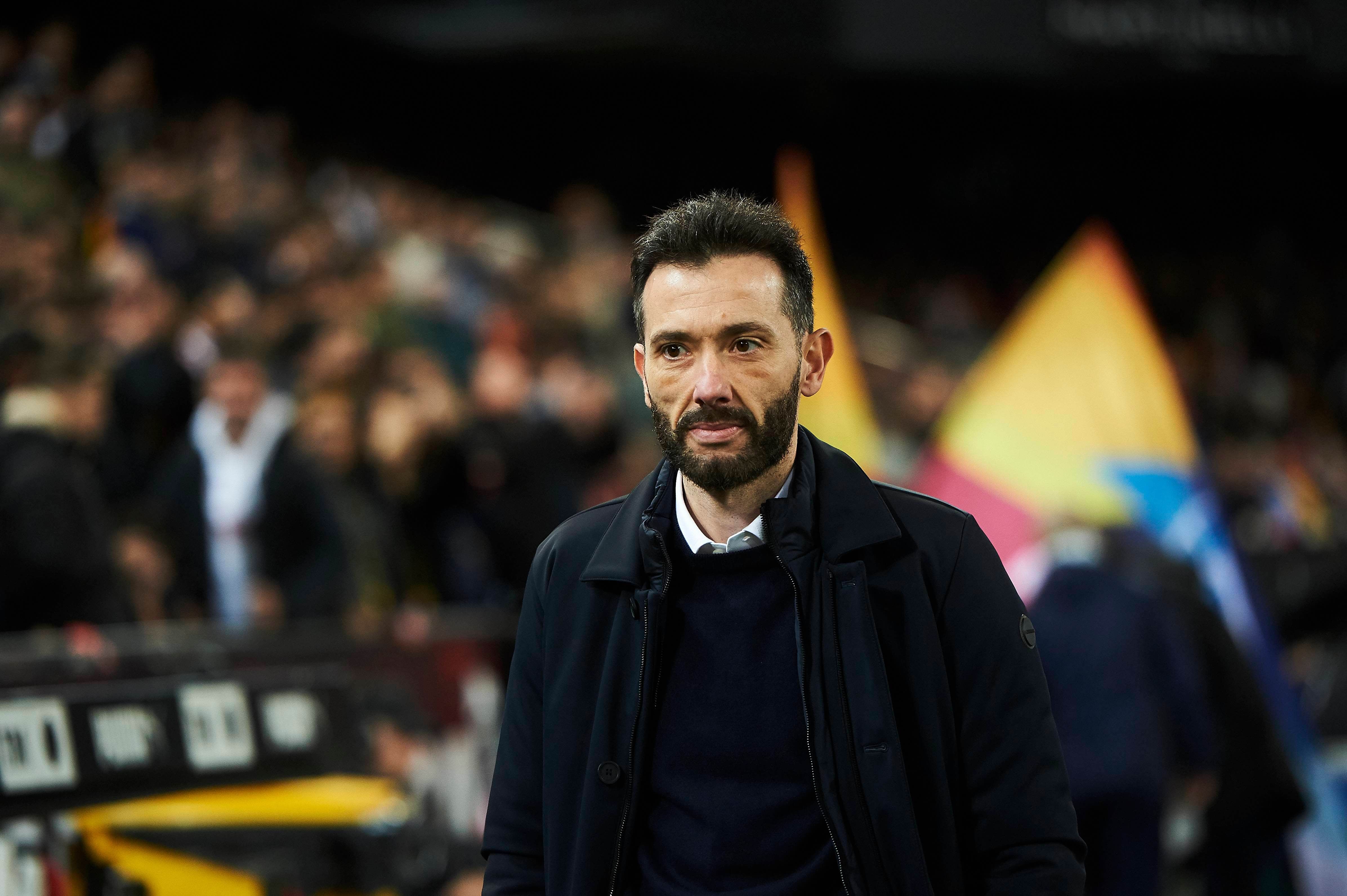 Carlos Corberán, ante el Real Madrid.