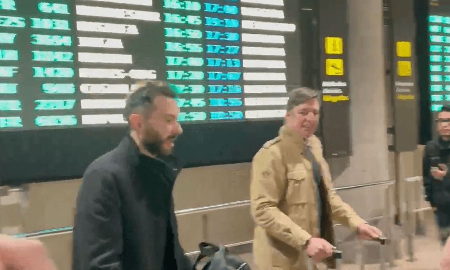  Carlos Corberán ya está en Valencia