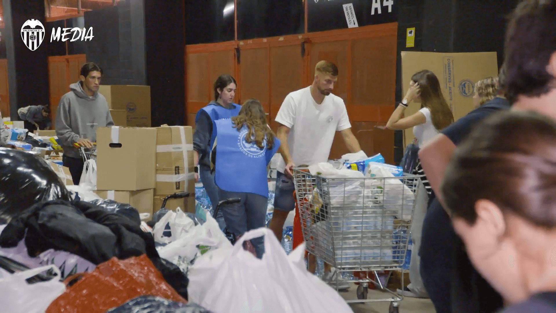  Caufriez, Jesús Vázquez y thierry en Mestalla