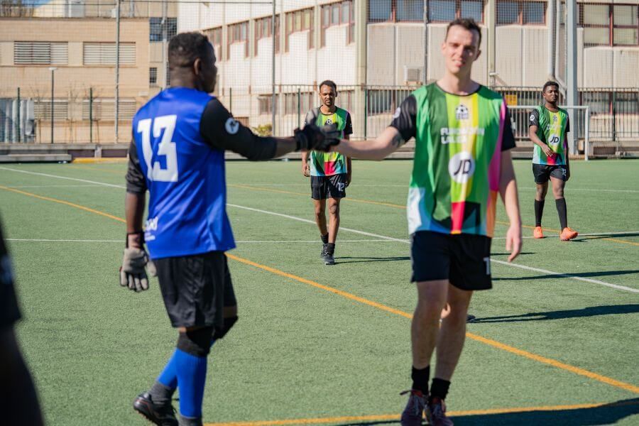  Celebrado un nuevo encuentro con los equipos de fútbol de refugiados promovidos por la FUNDACIÓN