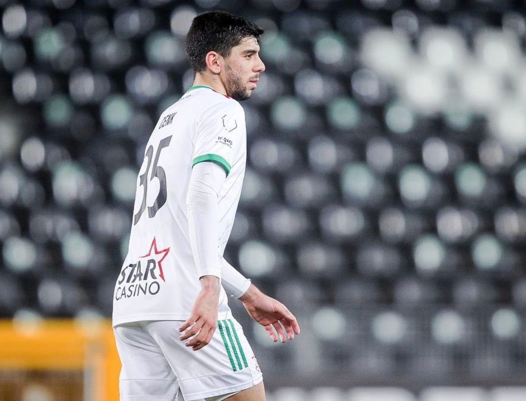  Cenk Özkacar