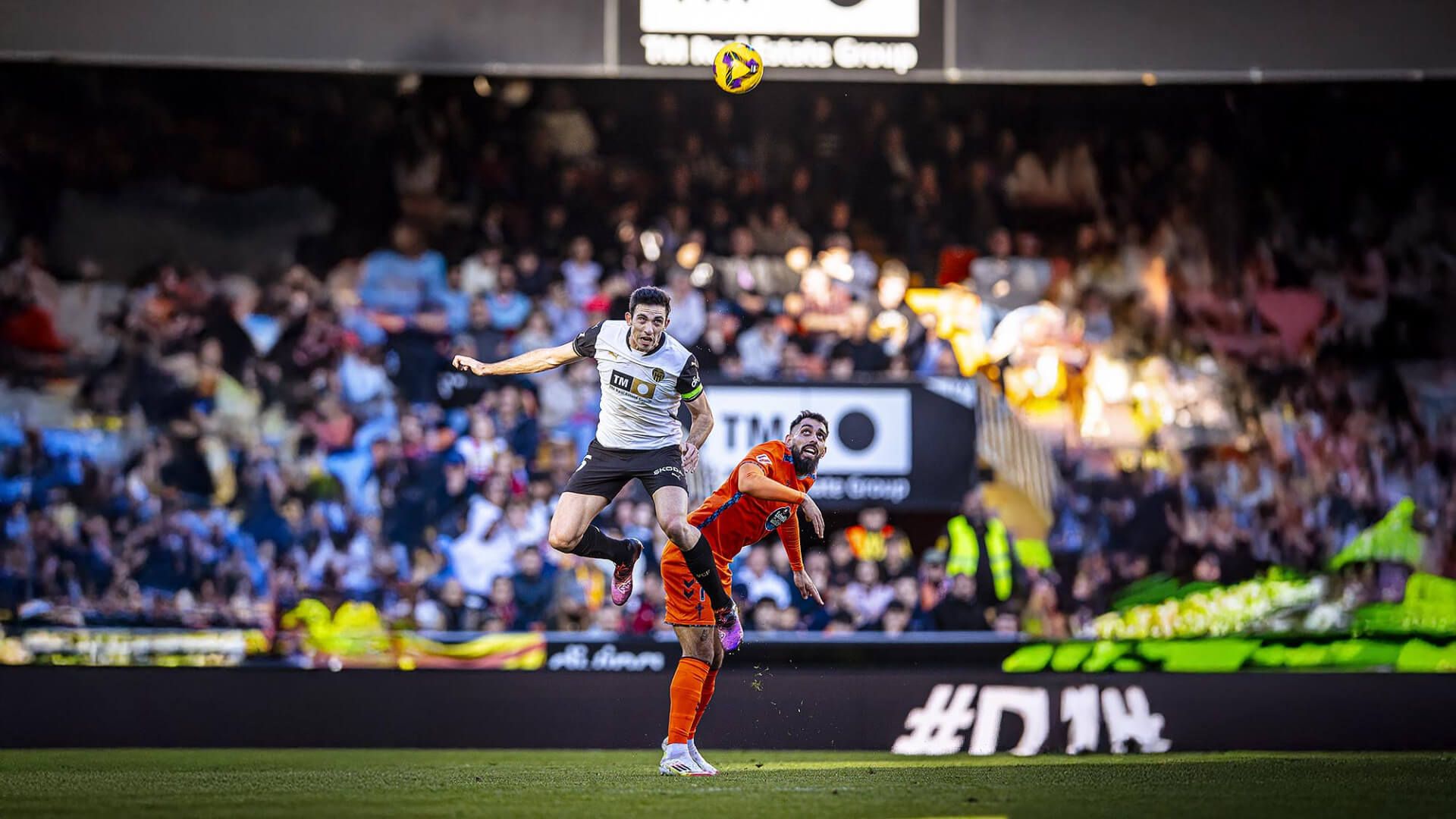  César Tárrega gana en un salto a Borja Iglesias