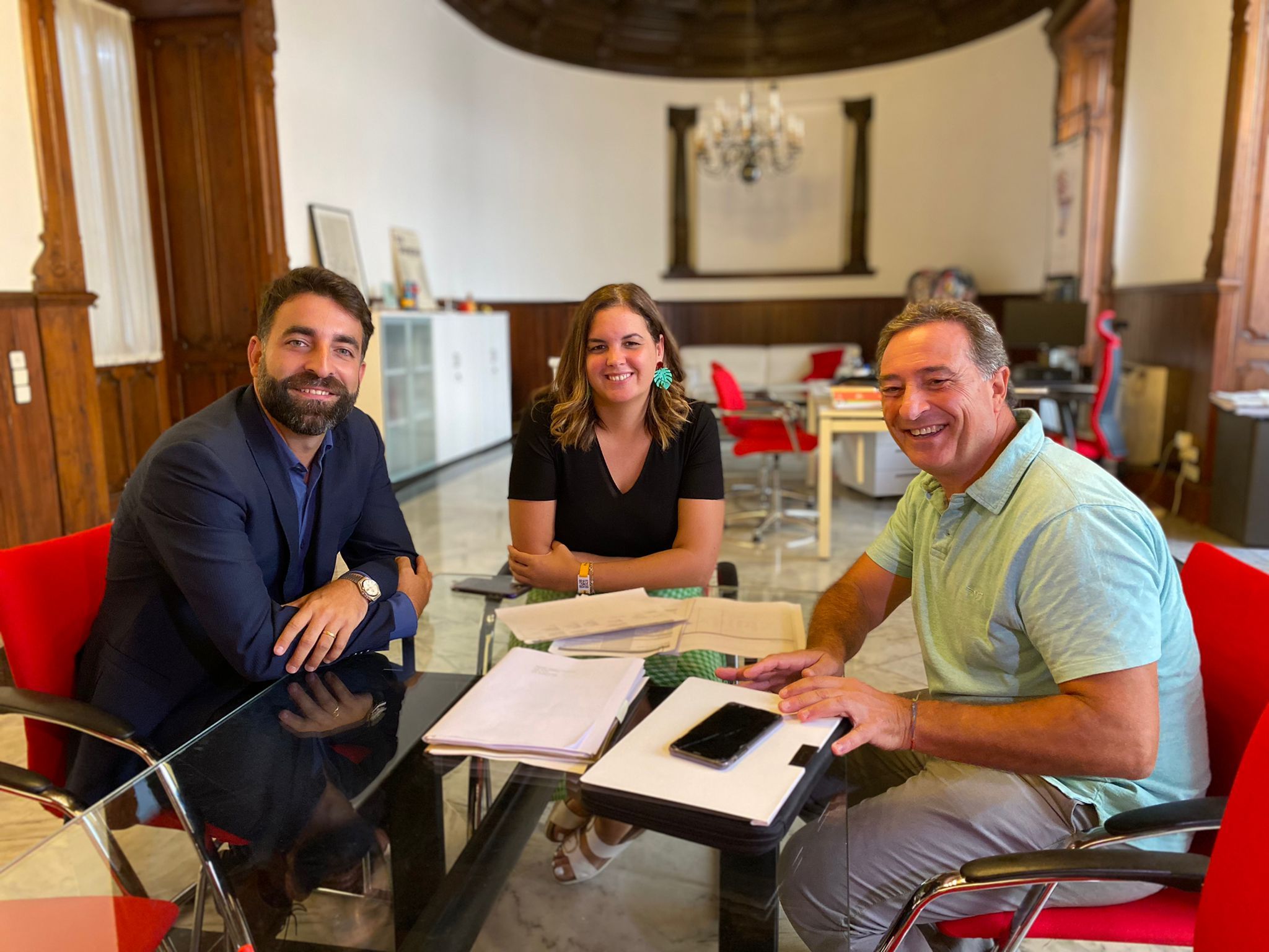  Cumbre para ser sede del Mundial 2030 entre Salva Gomar y Sandra Gómez