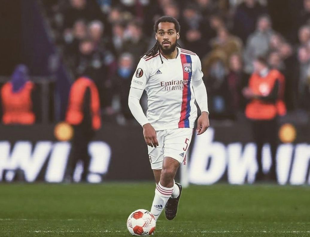  Denayer gusta y mucho pero su salario solo es alcanzable si sale Maxi Gómez.