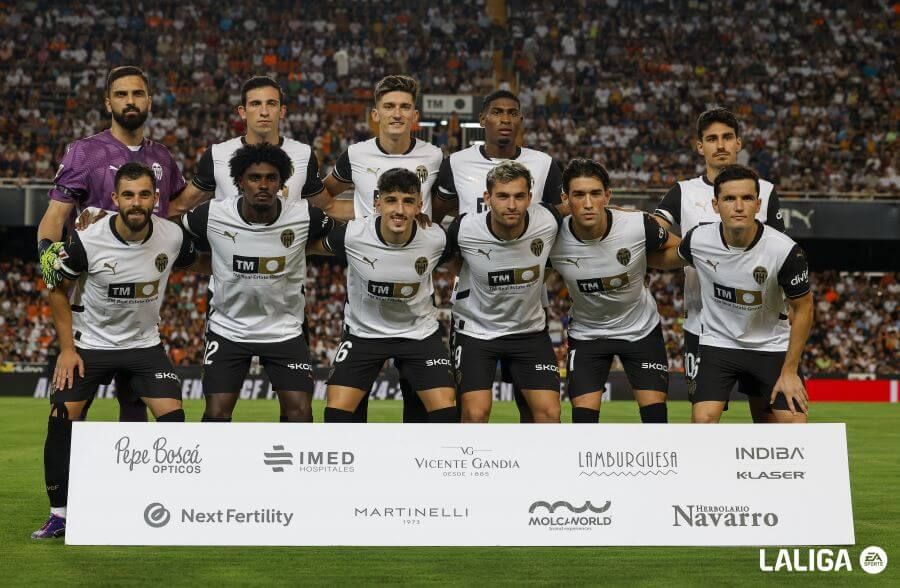  El once titular del Valencia CF ante el Villarreal CF.