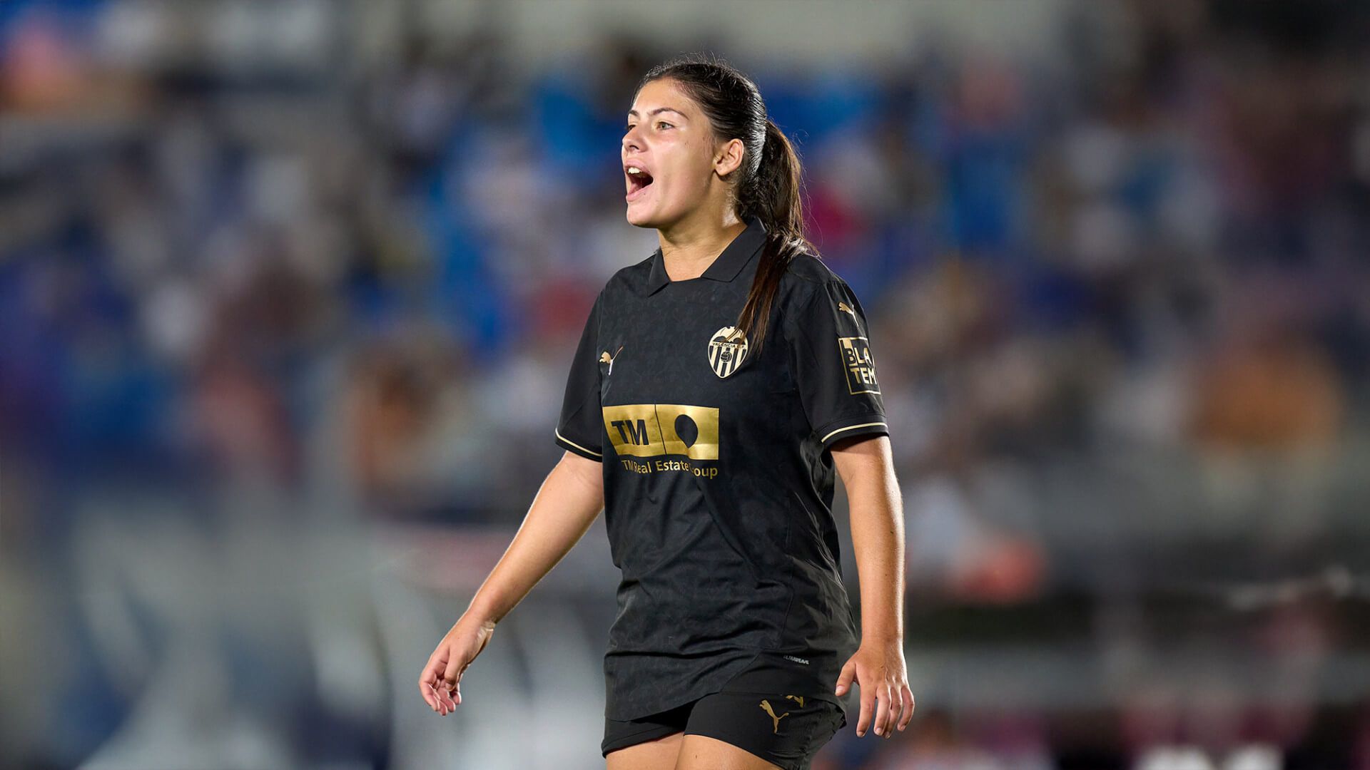  El VCF Femenino, de negro.