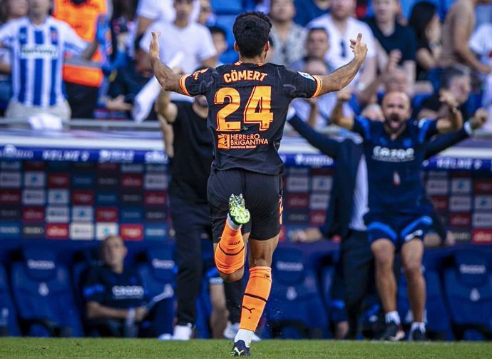  Eray Cömert, ante el RCD Espanyol.