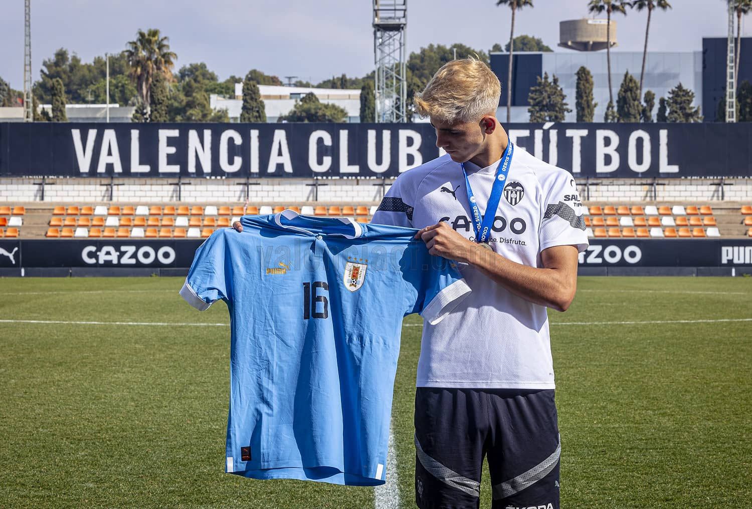  Facu González vuelve a casa tras el Sudamericano sub 20.