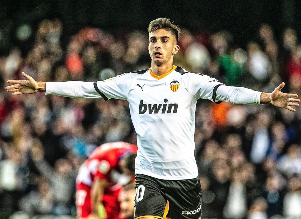  Ferran Torres celebra el 2-0 en el Valencia-Granada