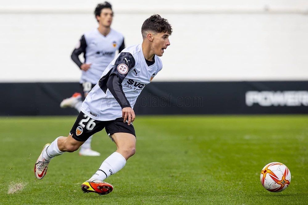  Martín Tejón debuta con el Mestalla