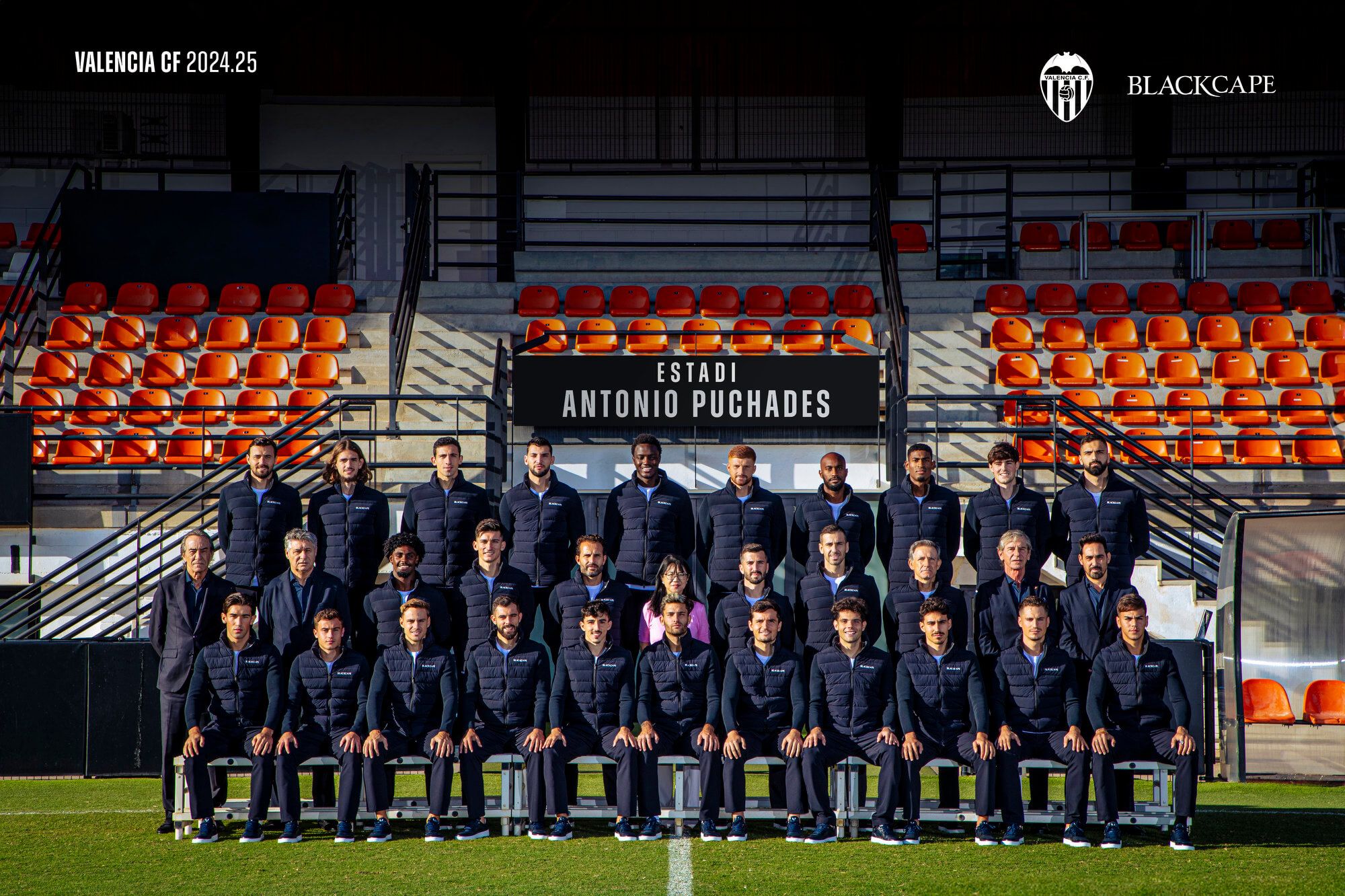  Foto oficial del Valencia CF 2024-25
