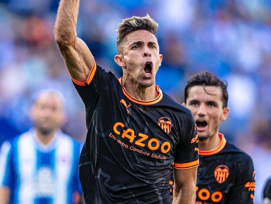  Gabriel Paulista celebra el gol del Valencia CF ante el Espanyol