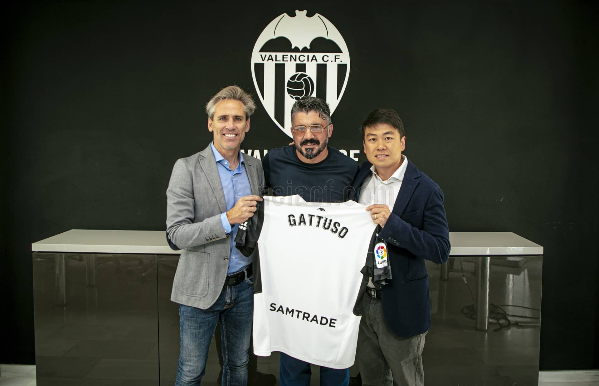  Gattuso, Corona y Sean Bai