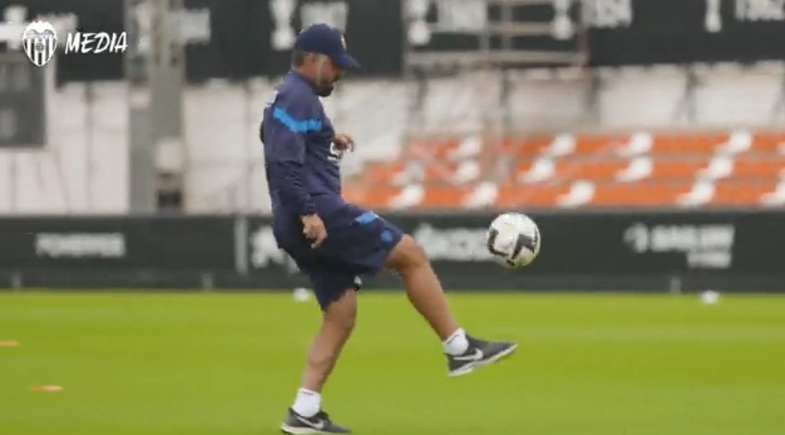  Gattuso en el entrenamiento del Valencia CF