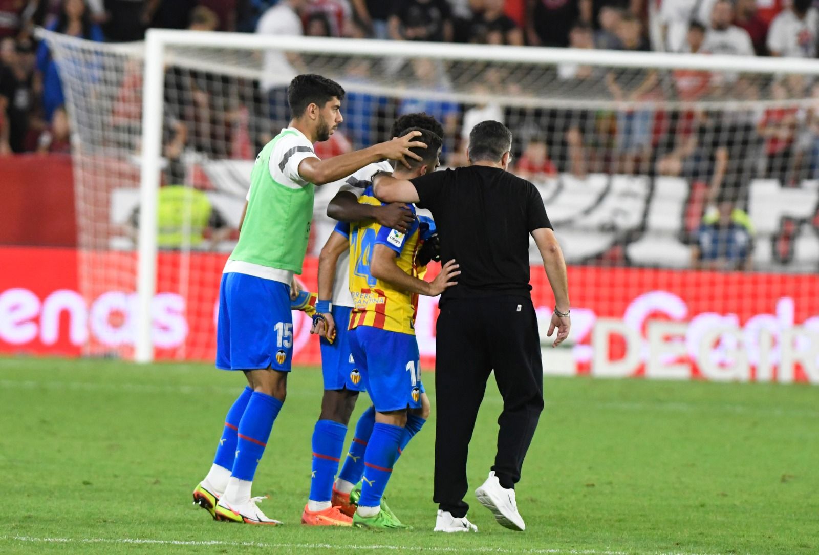  Gayà falla el penalti ante el Sevilla