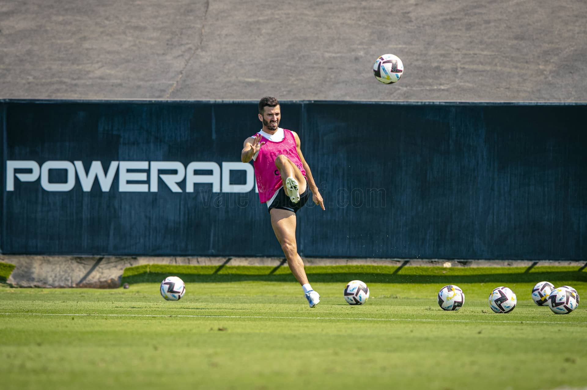  Gayà se entrena con la mente en San Mamés