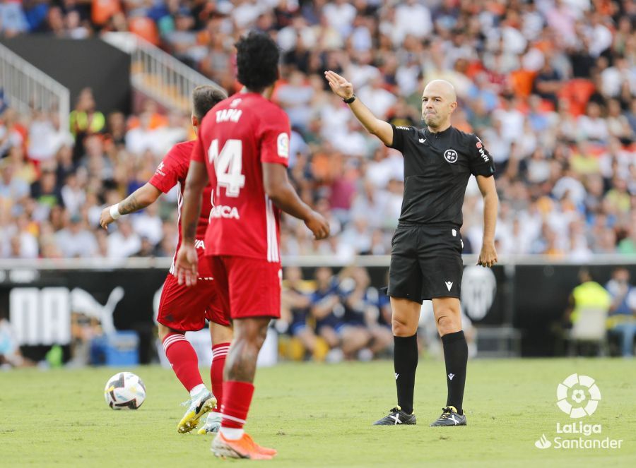 González Fuertes, en Mestalla.