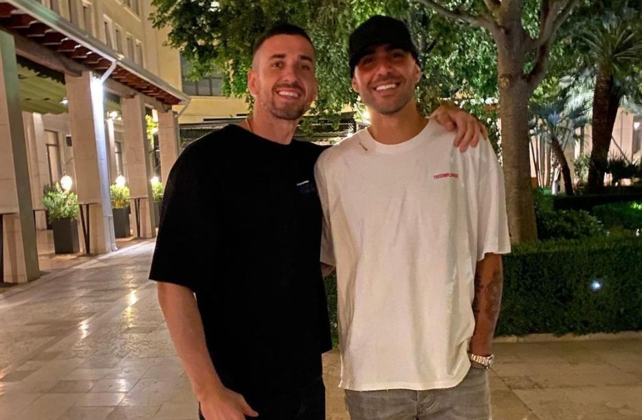  Jaume y Zaza posan para inmortalizar la visita del italiano.