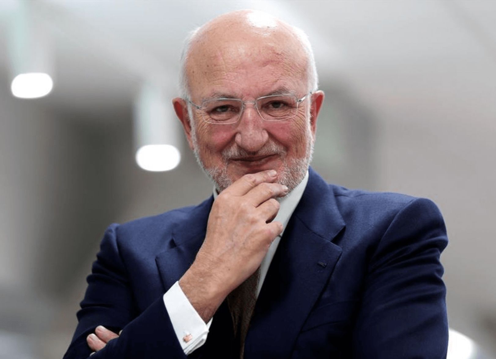  Juan Roig, defendido por Santiago Cañizares