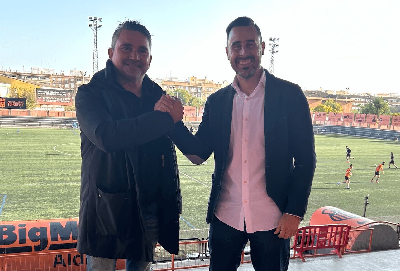  Juan Sánchez y Pedro López