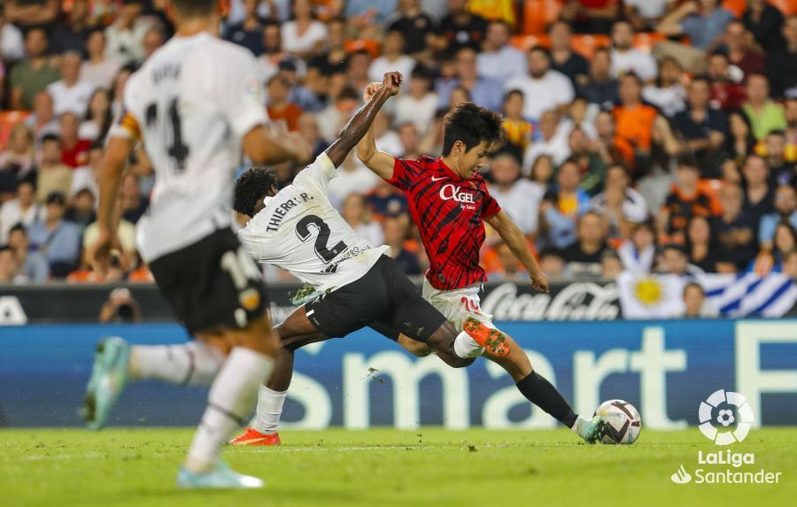  Kang In se venga del Valencia