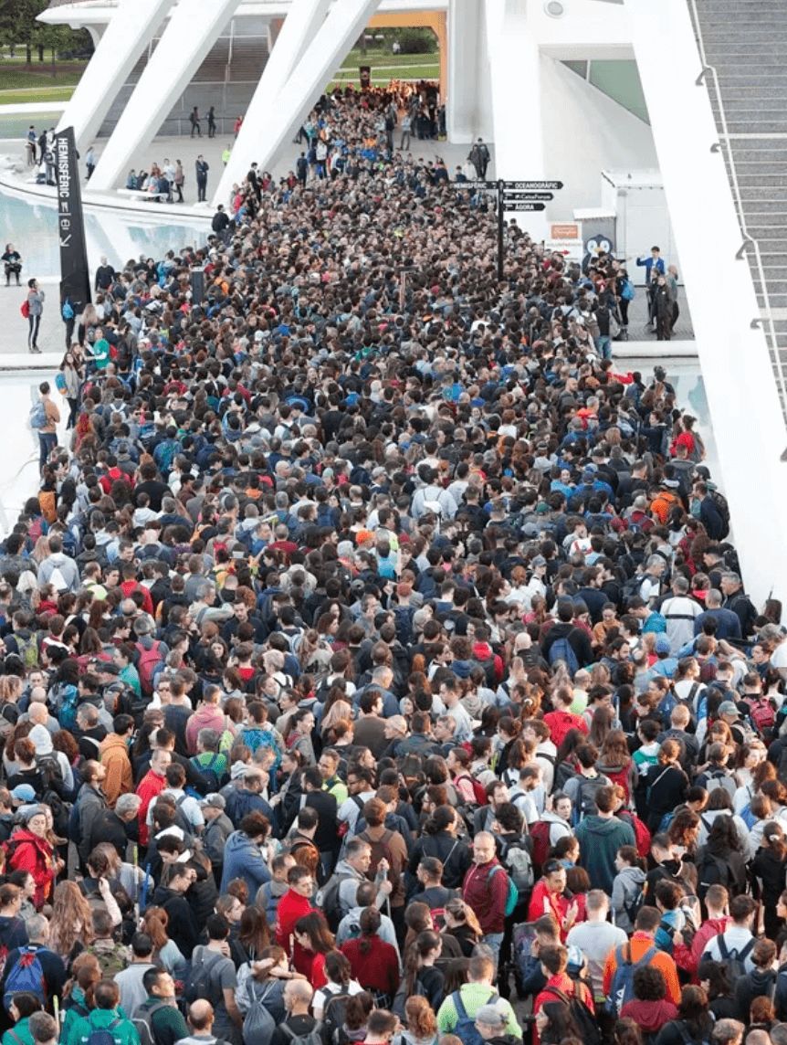 La DANA arrasa Valencia, los voluntarios responden