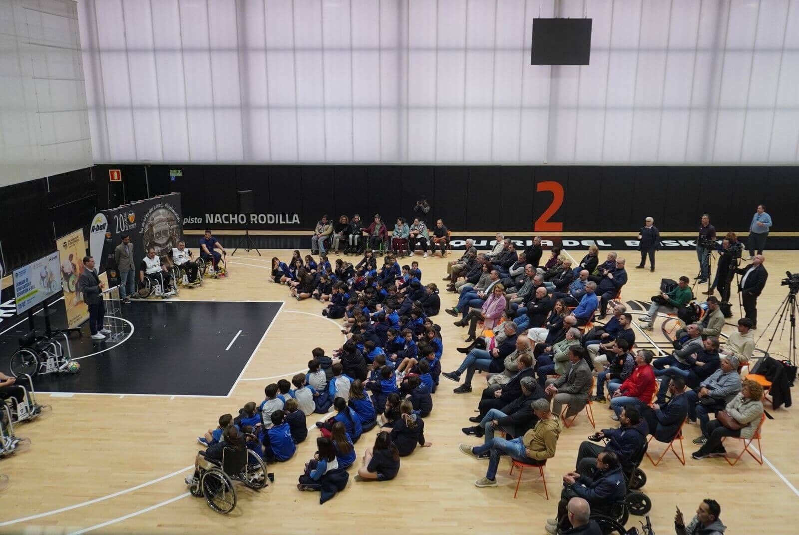 La sociedad e instituciones valencianas, unidas en torno al despegue del A-Ball como "modalidad de