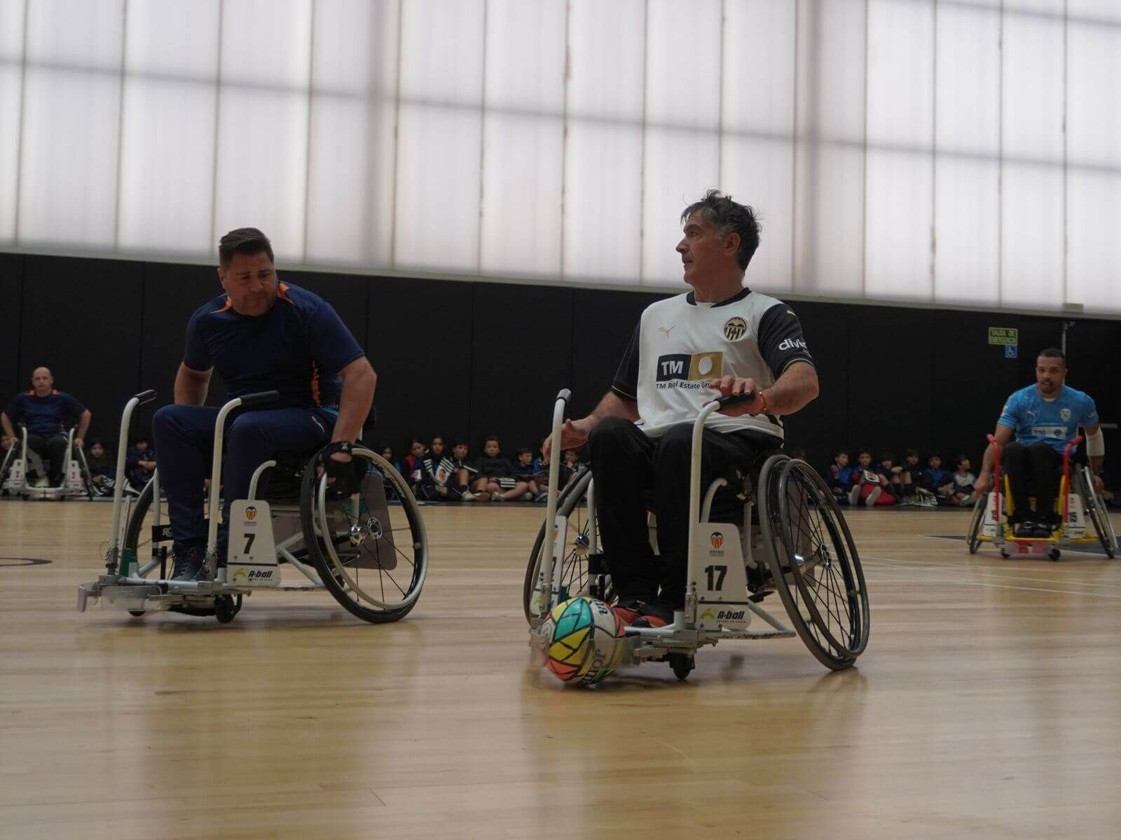 La sociedad e instituciones valencianas, unidas en torno al despegue del A-Ball como "modalidad de