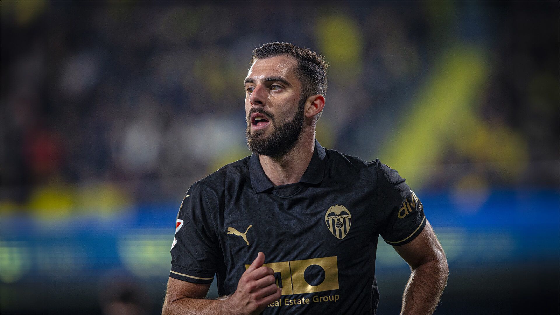 Luis Rioja, ante el Villarreal CF.